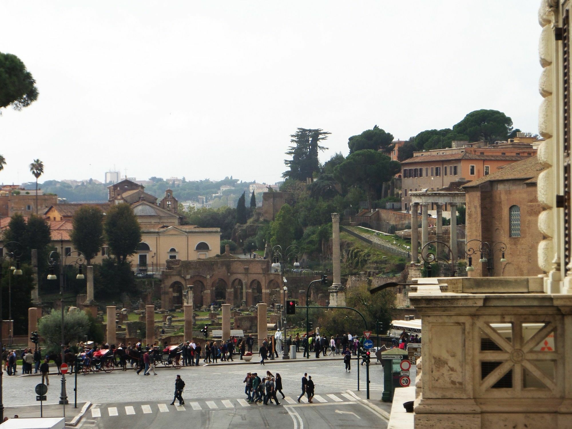 325 Rooms Ai Fori Roma Exterior foto